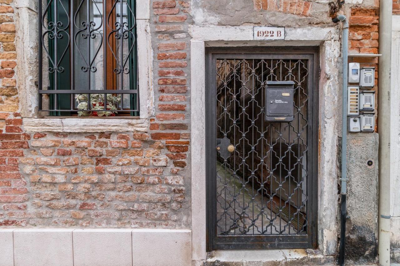 Corderie De La Tana Biennale Exhibition @Arsenale Apartment Венеция Екстериор снимка